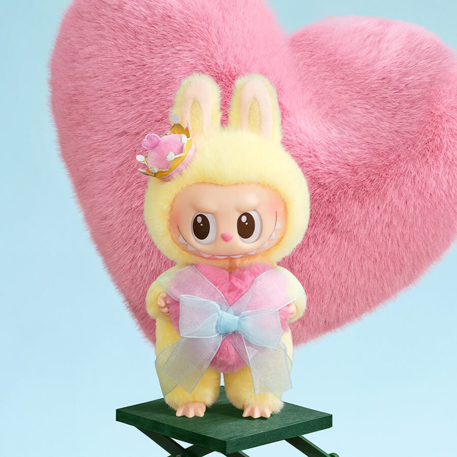 POPMART Labubu Let's Checkmate Hanging Card Pendant - Queen 5 THE MONSTERS Pop Mart Labubu Let's Checkmate Vinyl Plush Toys