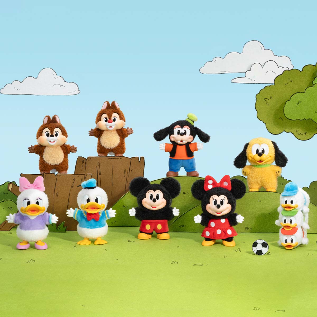 POP MART Mickey Family Cute Together Keychain Blind Box Figures, 1 Set (8 Boxes) 9 POP MART Mickey Family Cute Together Keychain Blind Box The Classic Character Lineup